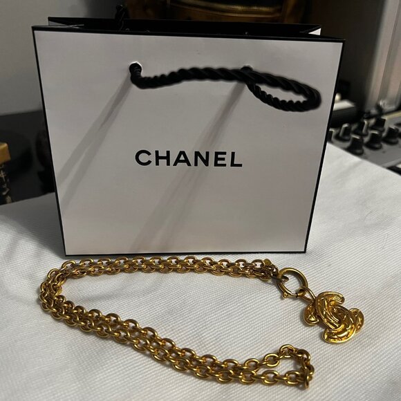 Chanel Woven/Quilted (Matelassé) CC Pendant Necklace—Rope Twist CC Pendant - Picture 1 of 6